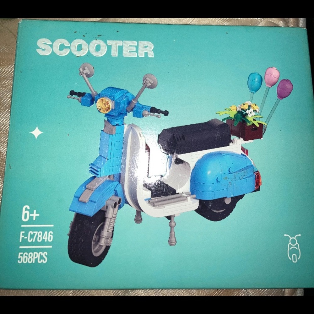 Creative Blue Scooter Building Kit for Kids